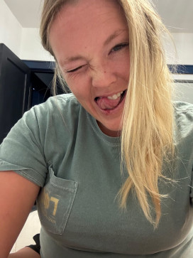 Rayna, 41, United States