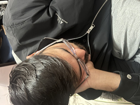 Murti, 21, Kyrgyzstan