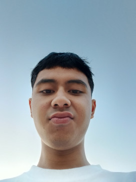 Haha Huhu, 18, Indonesia