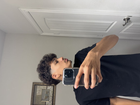 Beno, 19, United States