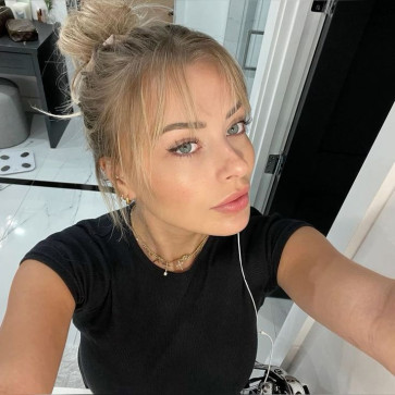 Stella Wells, 21, United States