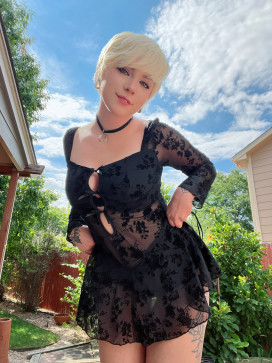 Sandra Alex, 28, United States