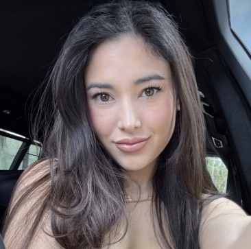 Lover Girl, 34, United States