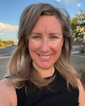 Evelyn24, 40, United States