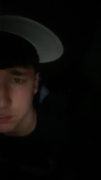 Blaze Skuze46, 18, United Kingdom