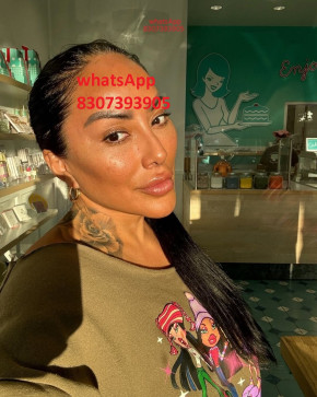 Pamela, 42, United States