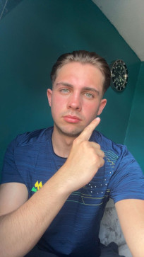 Bill Saunders, 18, United Kingdom