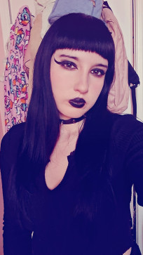 Perla Gomez, 18, United States