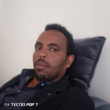 Endale Desta, 18, Ethiopia