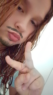 Eviekate_09, 18, Australia