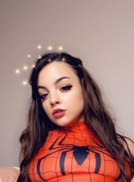 Marey Maddy, 22, United States