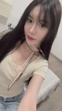 Tina, 35, United States