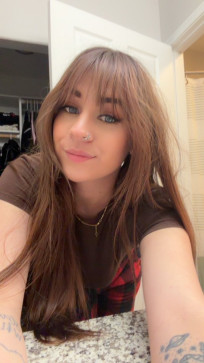 Eva Emery, 29, United States