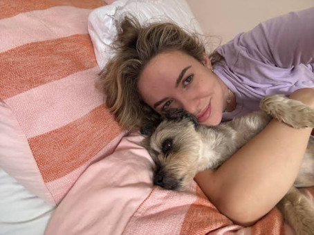 Ellie, 31, United States