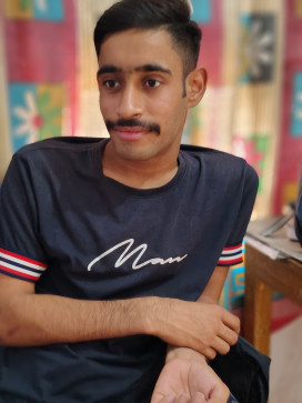 Kartik, 20, India