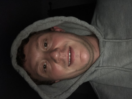 Leon, 30, United Kingdom