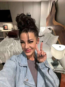 Rebecca Wilson, 18, United States