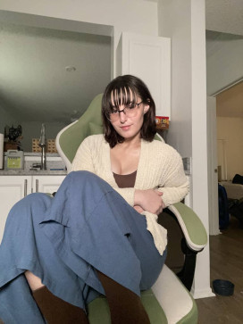 Theresa Smith, 19, Canada