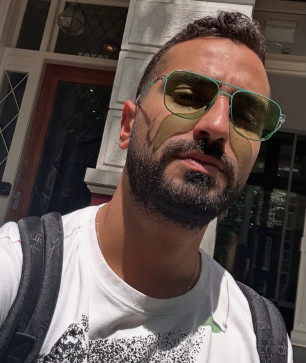 Omar Yahyaa, 18, Spain