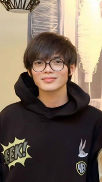 Jolly Sanico, 23, Philippines