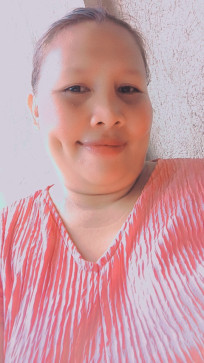 Marivic, 33, Philippines