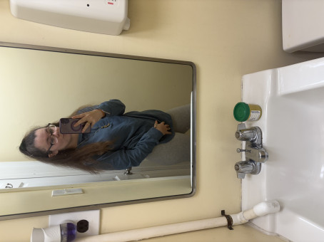 Iris, 20, United States