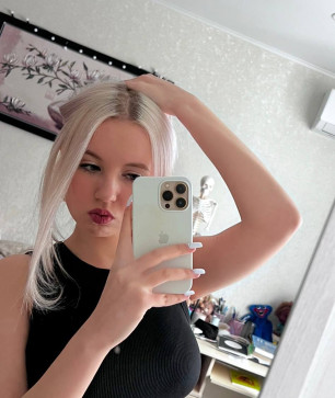 AlinaVibe, 26, United Kingdom