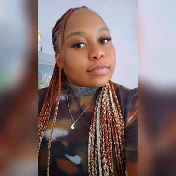 Millmill, 28, Zambia