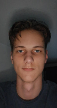 Jesse Pinkman, 18, Slovenia