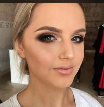 Ireanwa25gml, 32, United Kingdom