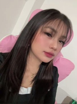 Sofia Chen, 34, United States