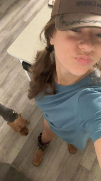 Sandra, 19, United States