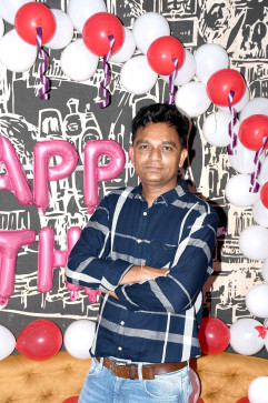 Mukesh Parmar, 38, India