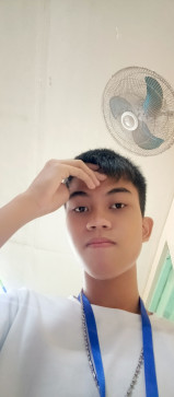Meds, 18, Philippines