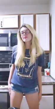 Regina Xorlali, 27, United States