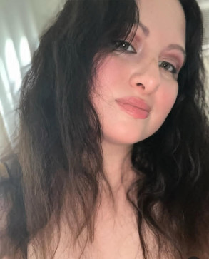 Victoria Avuyi, 22, United States