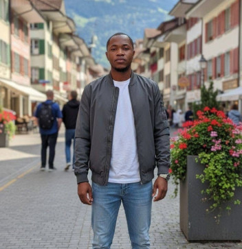 Patrick Ebo Prah, 31, France