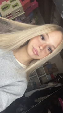 Faith, 18, United Kingdom