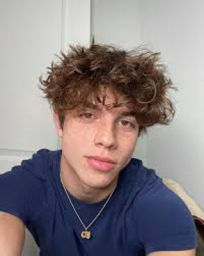 Landon Marlon, 31, United States