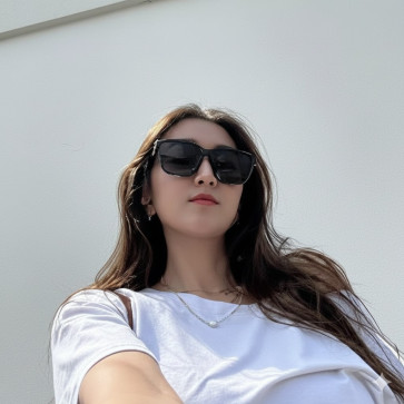 Jacqueline, 36, United Kingdom