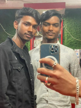 Vicky Sahani, 21, India