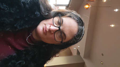 Debs, 47, United Kingdom