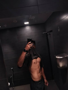 Mistry Man, 24, India