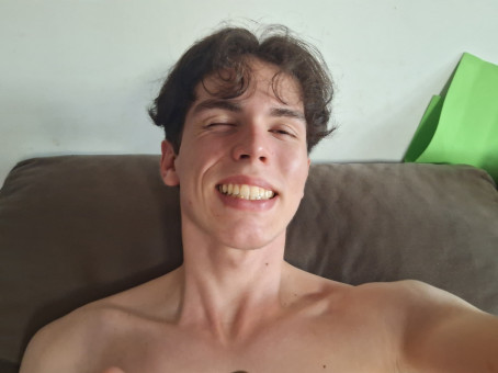 VICTOR, 20, Brazil
