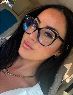 Alysia, 33, United States