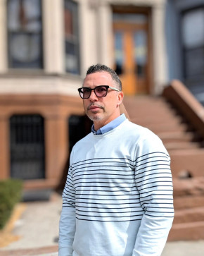 Alber, 52, United States