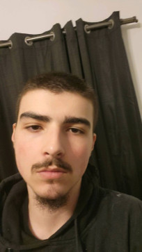 Matt, 18, United States