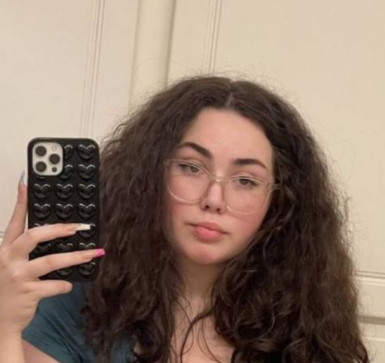 Kitty9999, 25, United States