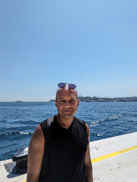 Manhguy, 35, United States