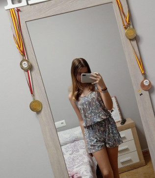 Gabi, 18, Spain